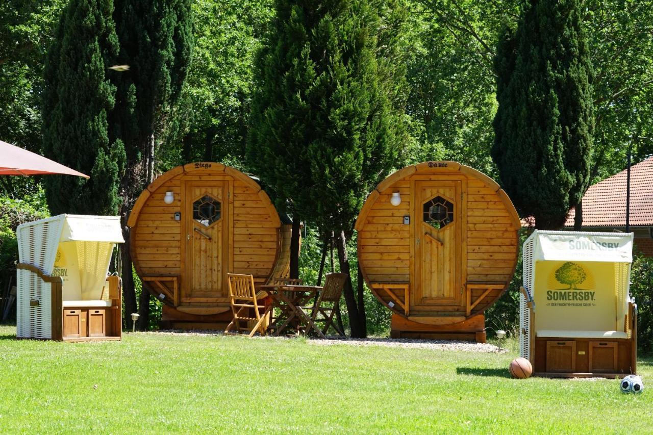 Barrel -Schlafen Im Fass Hotel Gorleben Bagian luar foto